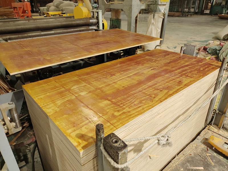 如何尋找優(yōu)質(zhì)的建筑模板生產(chǎn)廠家